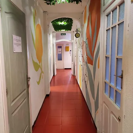 לינה וארוחת בוקר Propia ולנסיה