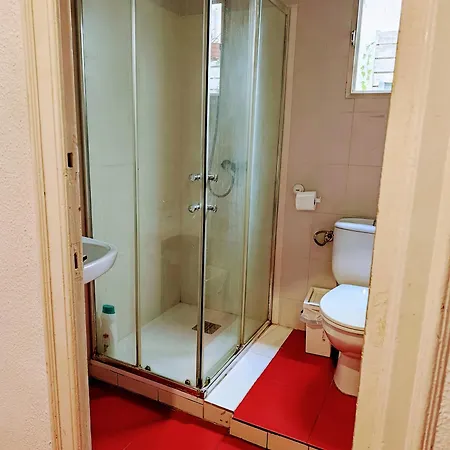 לינה וארוחת בוקר Propia