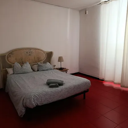 Propia 2* Valencie